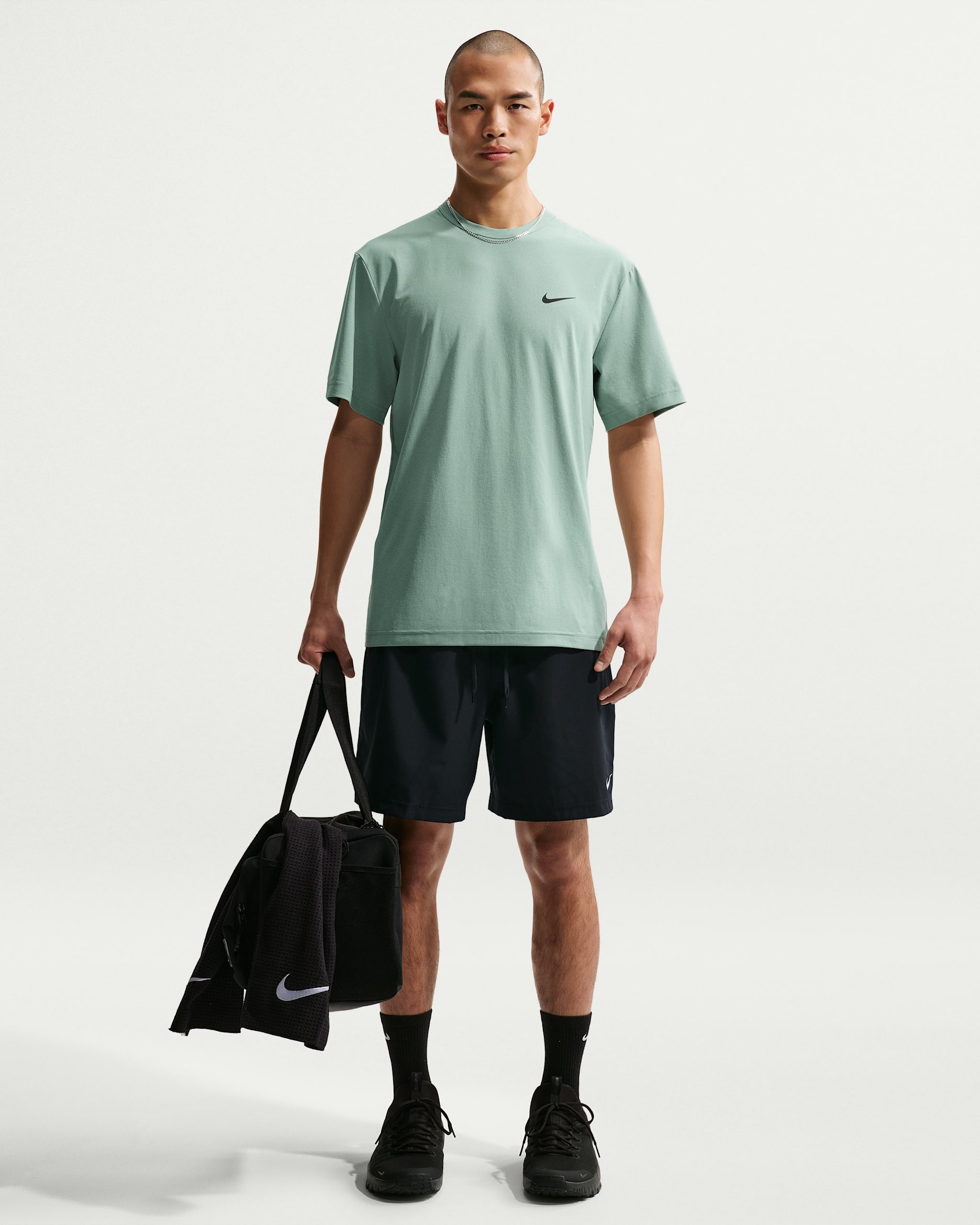 NIKE公式】ナイキ フォーム メンズ Dri-FIT 18cm バーサタイル